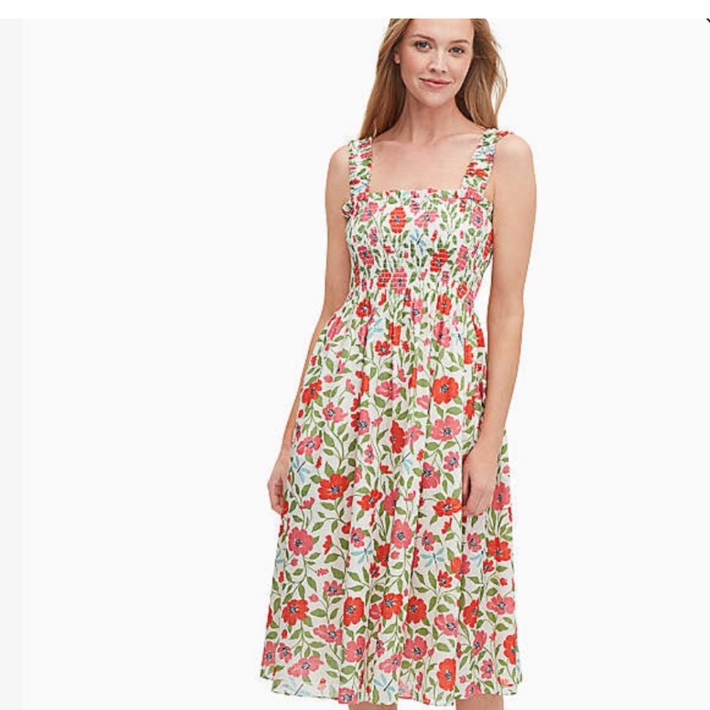 Kate Spade Bold Garden Blooms
Smocked Dress with pockets. Sz XL NWT Was $299